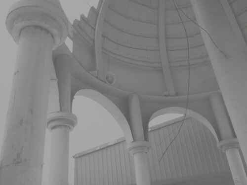 foggeddreams: pale-toxin:  ☽pale and beautiful☾  ☂ pale ☂ pale blog(◡‿◡✿)