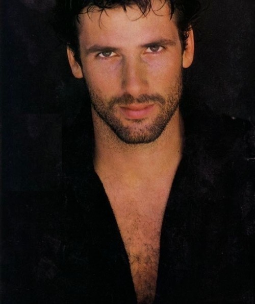 thestarringrole:  Hart Bochner