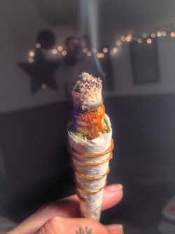 phuckindope:  Twaxed “coneception” spliff. 