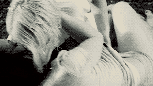 Meninas In Love.