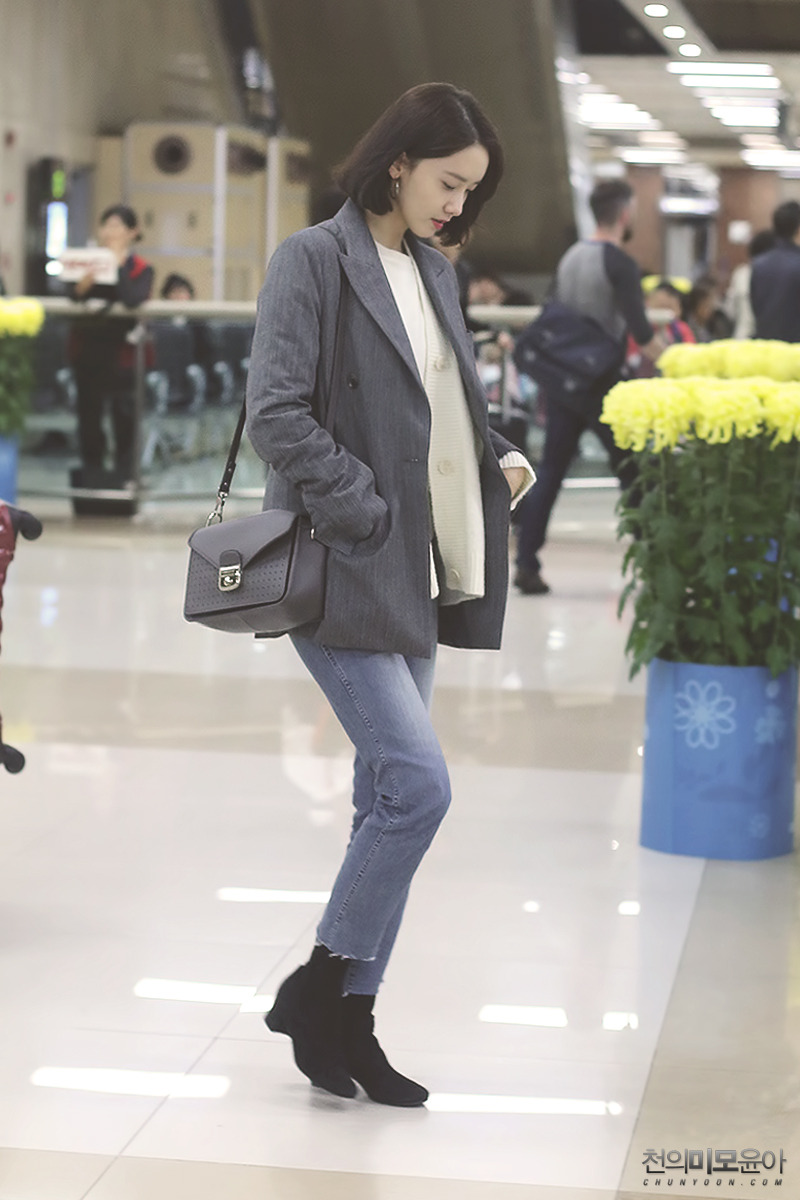 korean-celebrities-fashion:Girls’ Generation YoonA airport fashion at Gimpo Airport
