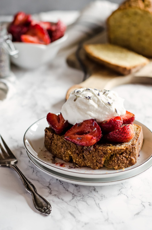sweetoothgirl: PISTACHIO POUND CAKE WITH VANILLA LAVENDER STRAWBERRIES