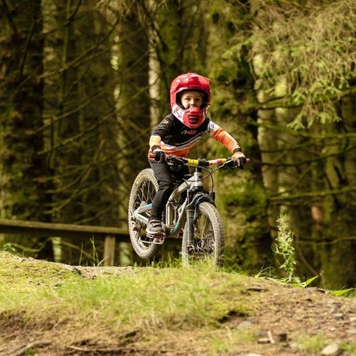 totalmtb:.@pint_size_cyclist - Absolutely awsome Day at @bikepark_wales yesterday as you can see she