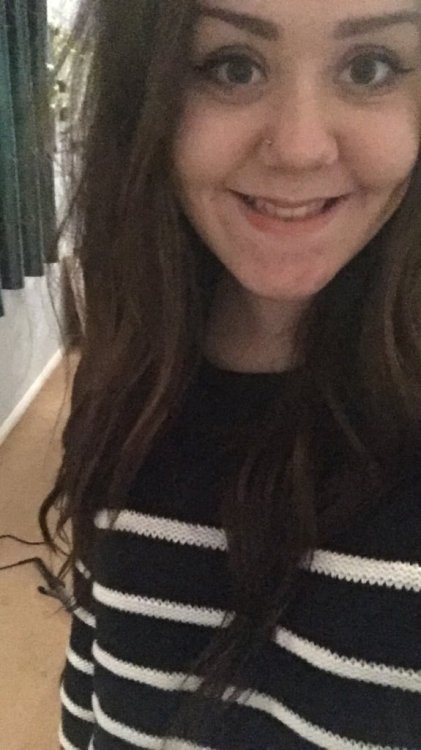 48d:whats better than this. 3 low quality selfies