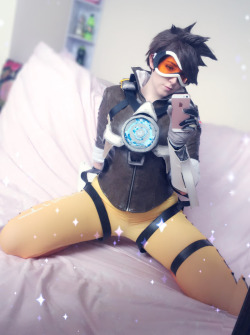 love-cosplaygirls:  Another Tracer Cosplay