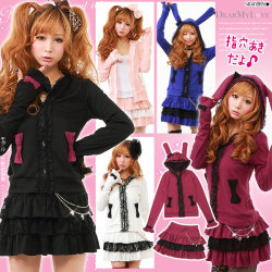 ojouu:  Bunny Ear Hoodie and Skirt from