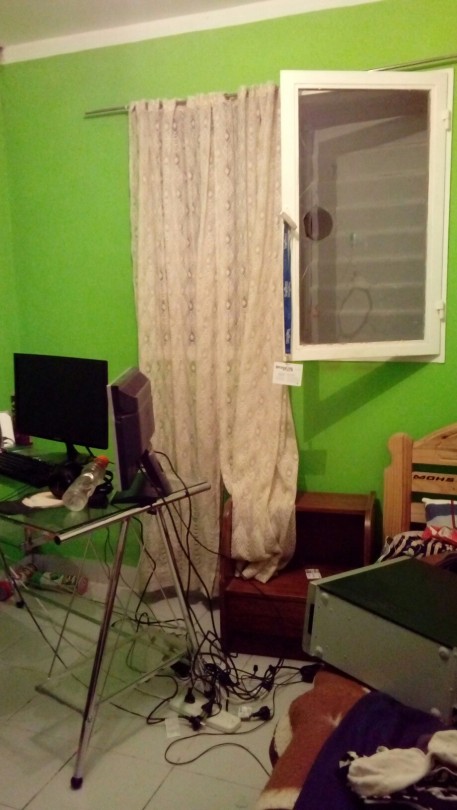 Hey guys, I hate to announce this but I won’t be able to make new art for at least 3 weeksSomeone broke into our house earlier today, they got in through my bedroom while me and my family went out to the dentist for only an hour  They took our TV, a