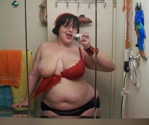 obese-slutty-bitches: Real name: Lisa Images: 52 Single: Yes. Looking for: Men/CoupleLink to profile