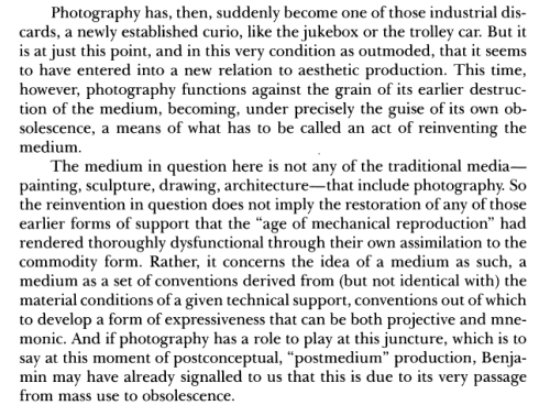 Rosalind Kraus on photography, conceptualism and the medium, ‘Reinventing the Medium’ (1999).