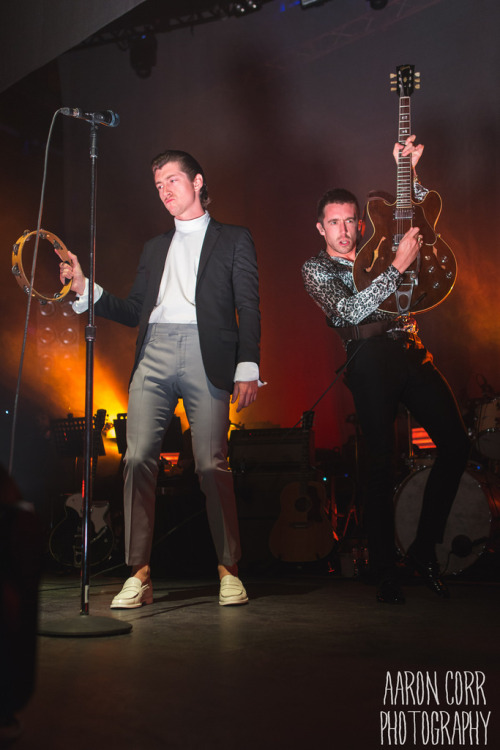 ghostcookie0114: The Last Shadow Puppets @ Olympia, Dublin, May 25, 2016By: Aaron Corr