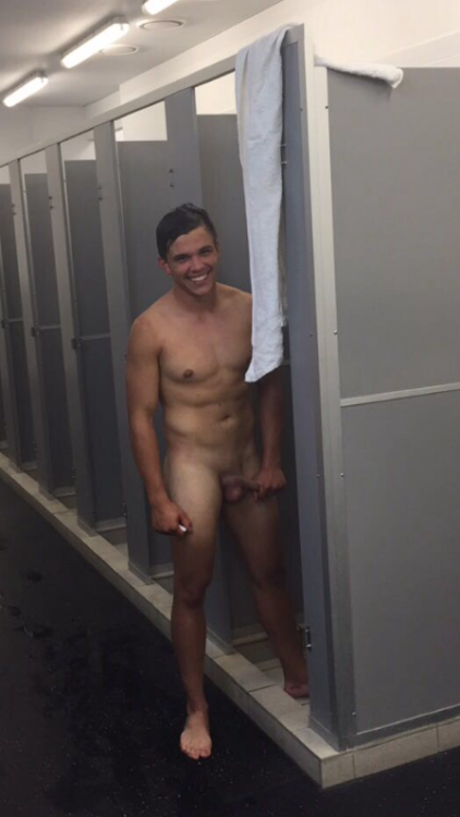 Sex sport-lockerroom:  menlockerroom:Follow me pictures