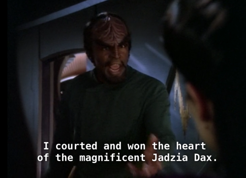 part2of3:Star Trek DS9 S06E24: Time’s OrphanWorf babysit’s the O’Brien’s baby