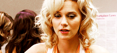 princessnamora:Peyton Sawyer | 2x03