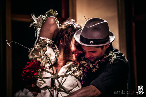bondage-erotique:  Kanso and Blue at MBE in October 2014, at the SF Armory. what Kanso said about this performance: We were given a table and asked to do some floor work, I thought creating a living Ikebana piece with rope and flowers was appropriate