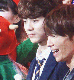 XXX oh-luhans:  luhan’s face…and then he photo