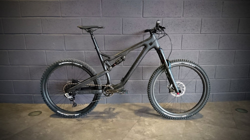 aces5050: (via Lapierre Dark Vador pro model - NicolasC’s Bike Check - Vital MTB)