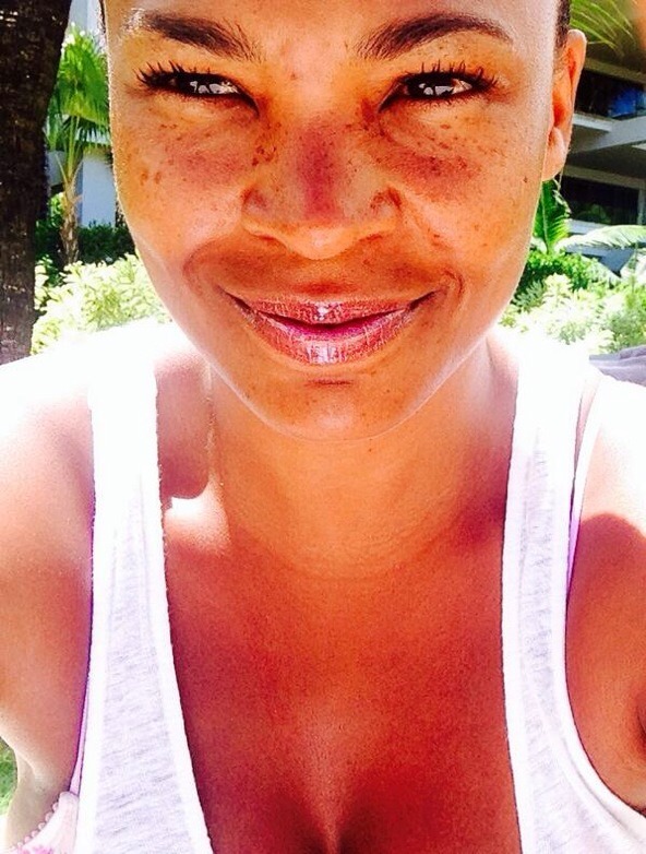 chocolatecakesandthickmilkshakes:  neferbadmon:  Nia Long &amp; her beautiful