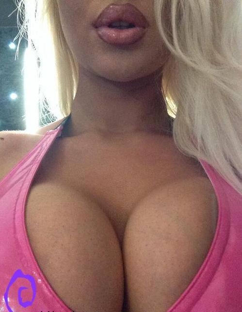 surgicallyenhancedfucktoys:  miraculousboobs:  http://miraculousboobs.tumblr.com  💥Fucktoys💥