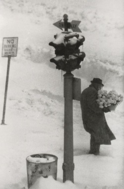 zzzze:W. Eugene Smith First Day of Spring, New York City, c. 1957 / gelatin silver print