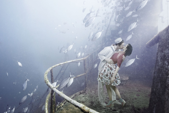 Fantastic concept
asylum-art:
“ Mohawk Project – The new project of underwater photography by Robert Staudinger and Andreas Franke
After “The Vandenberg, Life Below the Surface” and “Stavronikita Project“, here is the new project of the Austrian...