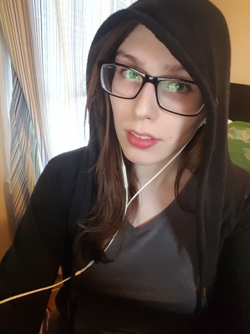 lil-uni:  Good morning! <3