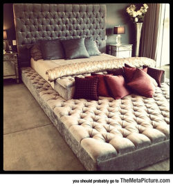 srsfunny:  Awesome ‘Eternity Bed’ For