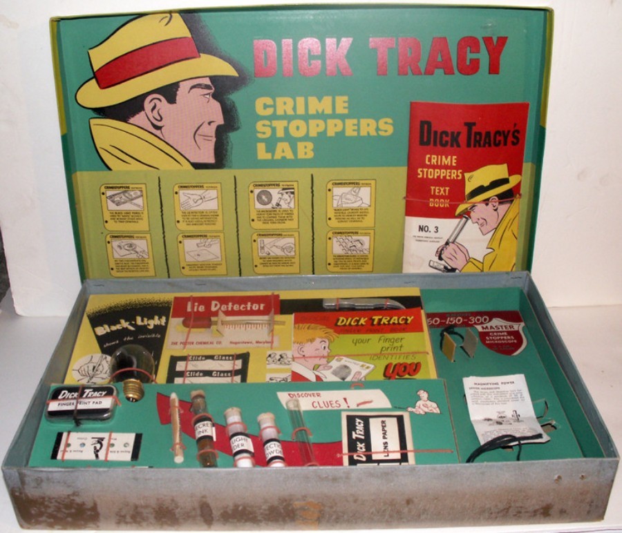 vintagetoyarchive:  PORTER: 1955 DICK TRACY Crime Stoppers Lab 