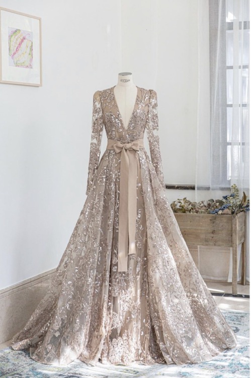 acourtofcouture