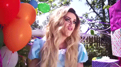dragnifique:  Adore Delano - Party