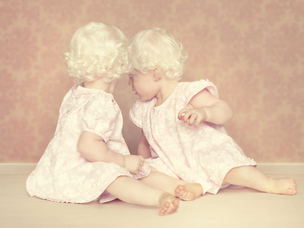 jareth-gates:  likeafieldmouse: Gustavo Lacerda - Albinos (2009-12) 