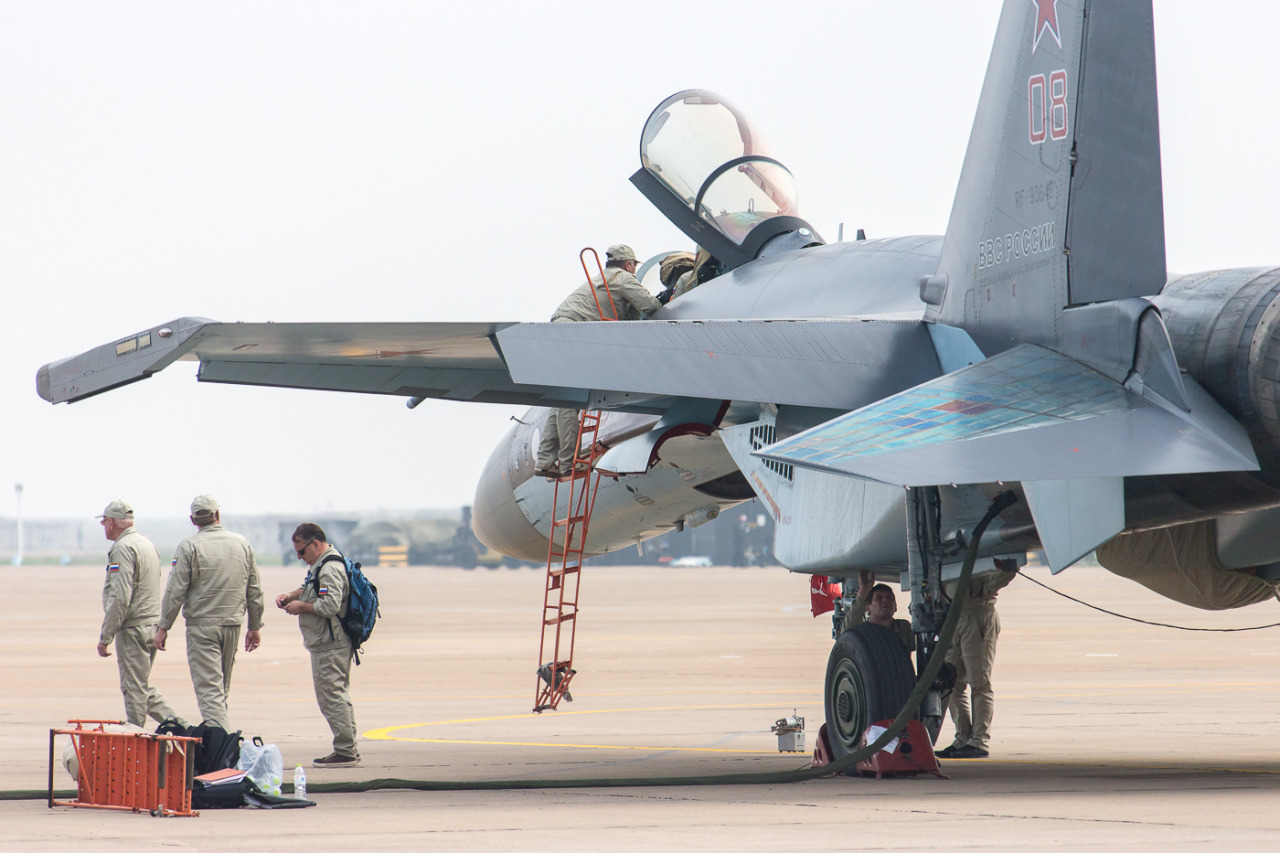 rocketumbl:  Su-35 