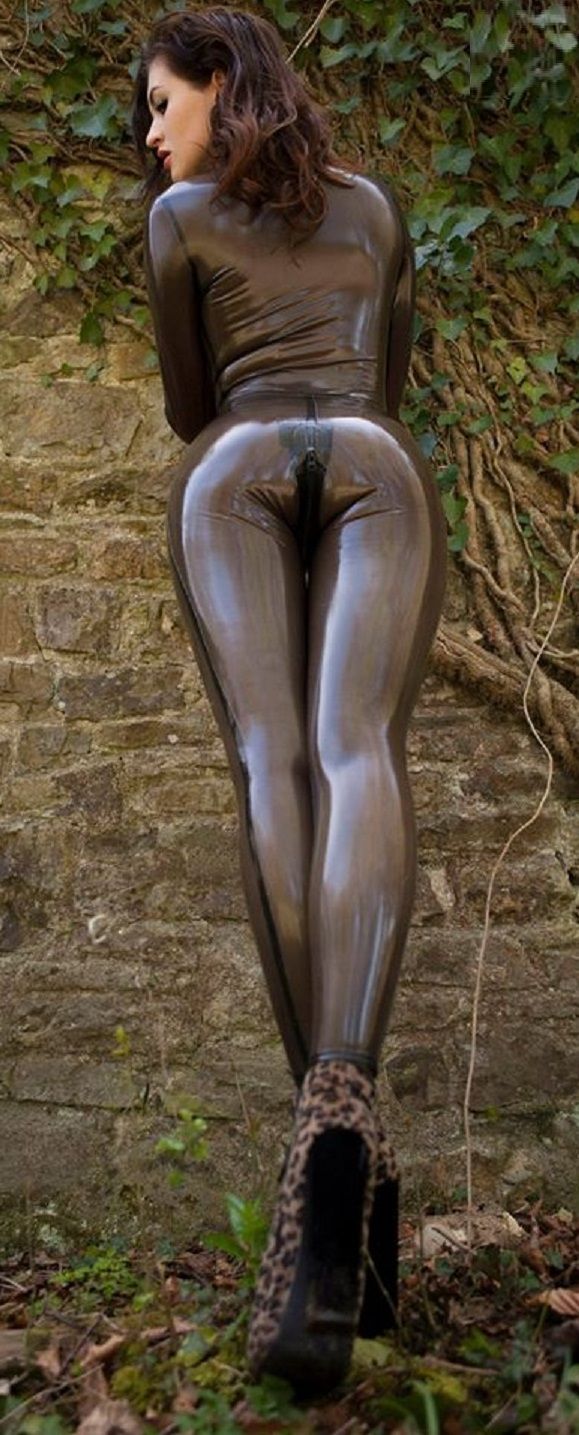 fetishdatingarea:  Fetish dating site