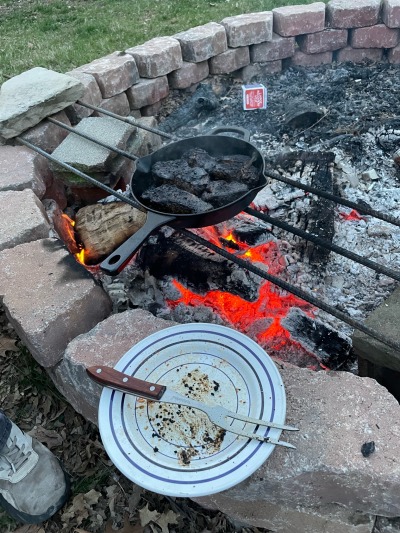 katiiie-lynn:My parents came over to lend us their rototiller today and Adam’s new friend came over to hang out and brought us steaks for dinner, but we don’t have a grill yet so we improvised and cooked them over our firepit instead 🥰🤤