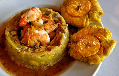 eldeeceegee:  ethnicfoodblog:  Mofongo with Shrimp and Tostones~Puerto Rican  Fried plantain-based dish typically made with broth, garlic, olive oil, and pork cracklings. It is often filled with either veggies, chicken, crab, or shrimp and is often