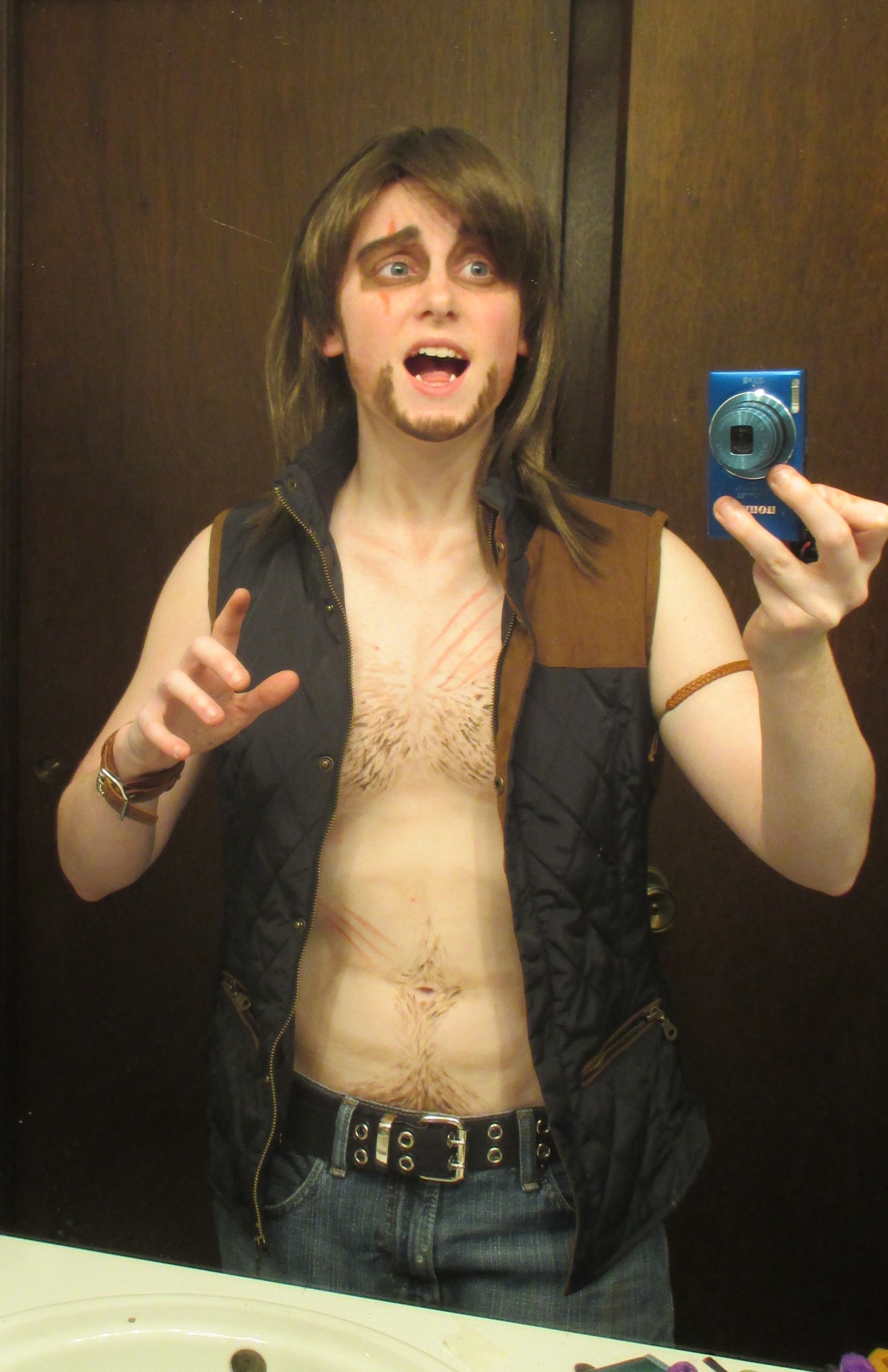 gingerten:  KOVU Yes, I know, I am not a PoC, and I did a closet-cosplay of Kovu