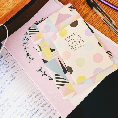 October 25th, 2015. || 14:55.I Keep Buying Stationary Whenever I Go Out. Someone Needs To Stop Me.
