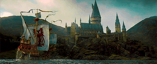 oryoucouldstay:Harry Potter + Hogwarts