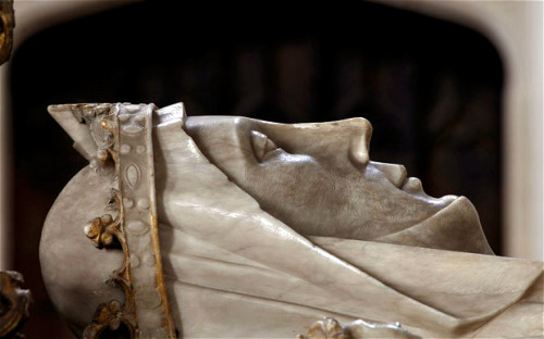 Alabaster monument to Alice de la Pole (1404-1475), Duchess of Suffolk
