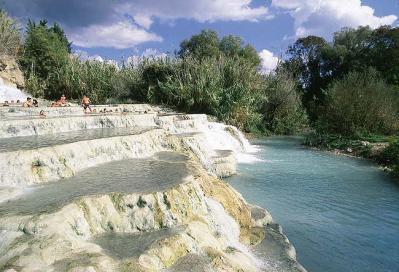 Un tuffo alle Terme di Saturnia in Toscana contro lo stress!
http://www.gogoterme.com/terme-di-saturnia.html