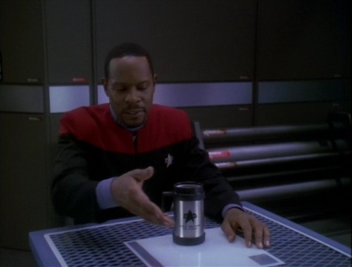 spockvarietyhour:Do you like my travel mug? It’s utilitarian unlike the glass and plastic of t