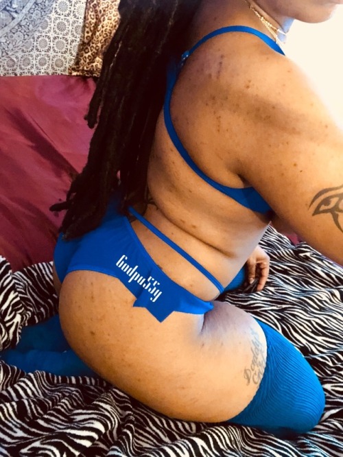 godpu55y:  🔱👑Royalty in Blue.👑🔱 porn pictures