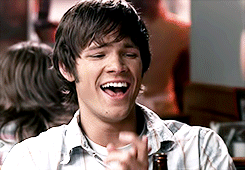 jaredandjensen:  Make Me Choose | wolfysammy asked: ↳ Castiel or Sam 