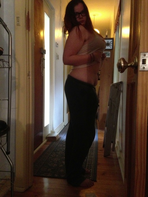 Can’t think of anything witty to say. IS MY TUMMY. Lets be friends. :3  thelonelymetropolitan 