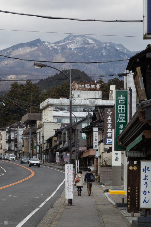 foxxis: Couple, Nikko, Japan by erikrojas