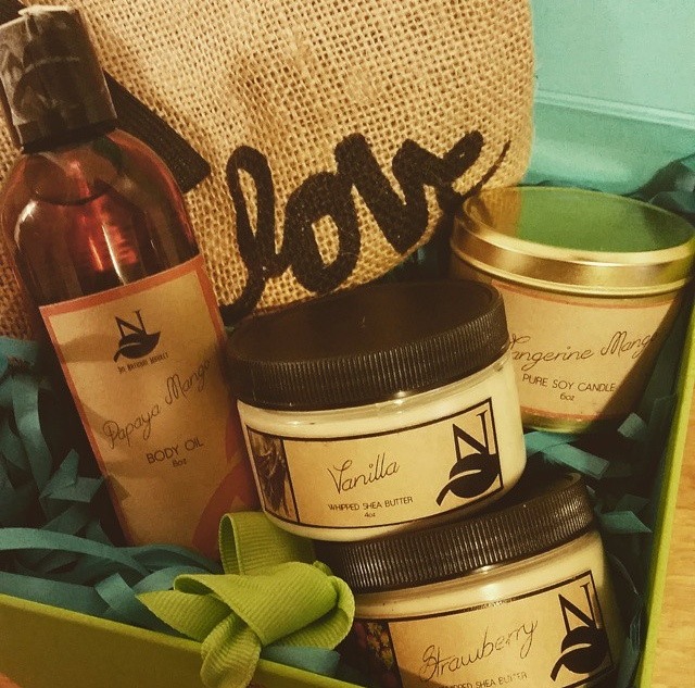 afro-arts:  The Natural Market  thenaturalmarketonline.com // IG: thenaturalmarket
