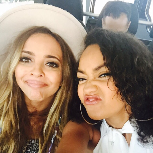 Leigh-Anne Pinnock and Jade Thirlwall- Little Mix (Leighade)