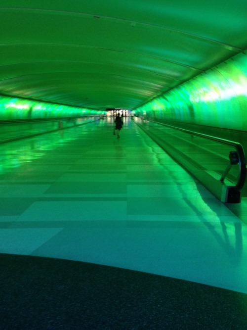 Detroit airport, between terminals.July 25, 2015.