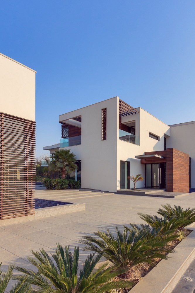 life1nmotion:  F3 Farmhouse / DADA &amp; Partners
