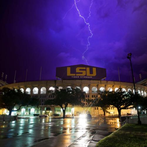 Porn photo andrewdoestrendysocialmedia:  Tiger Stadium