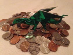 usbdongle: this is the good luck dragon of wealth and prosperity, reblog for good luck in 2017